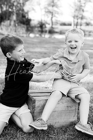 Mewes family-20BW