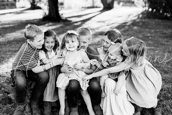 Van Matre family 2024-9BW