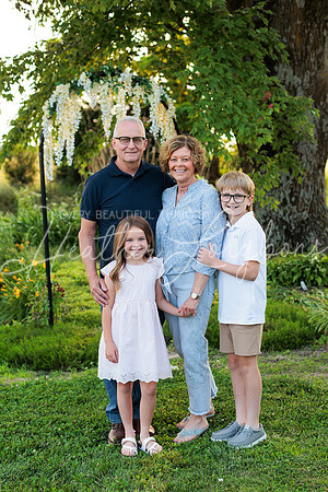 Holman Extended Family (69)