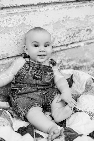 Forrest 6 months + family photos-115BW