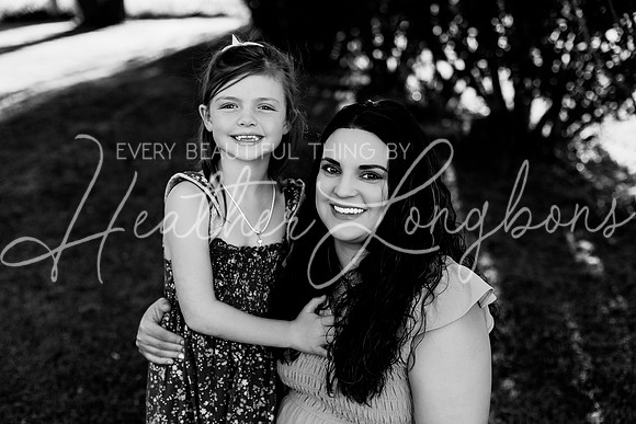 Tyler and Mackenzie Maternity 2024-35BW