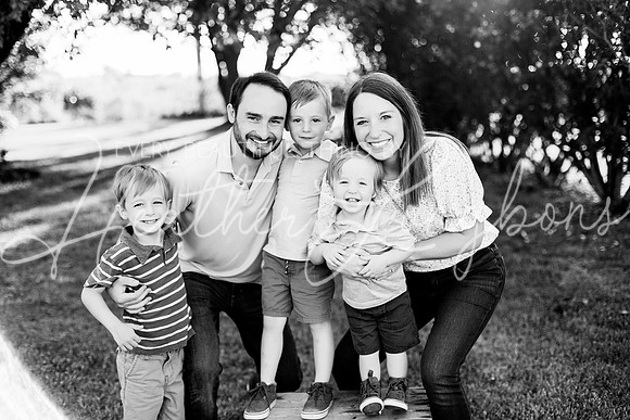 Schlais family 2024-43BW
