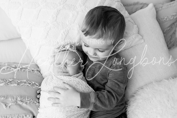 Ellaretta newborn-9BW