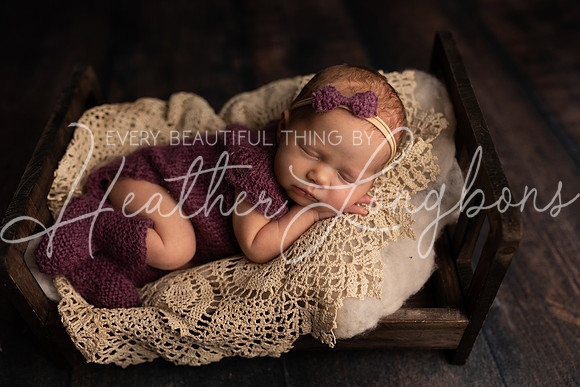 Flossie newborn-14