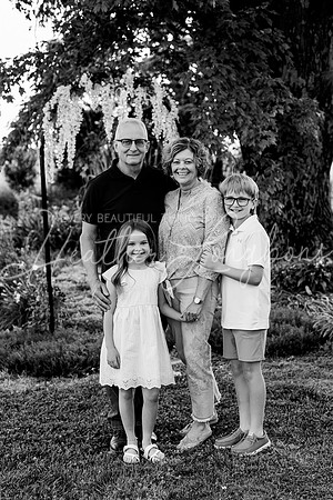 Holman Extended Family BW (69)