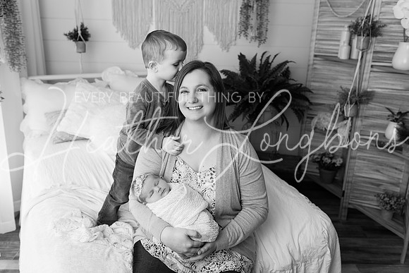 Ellaretta newborn-15BW