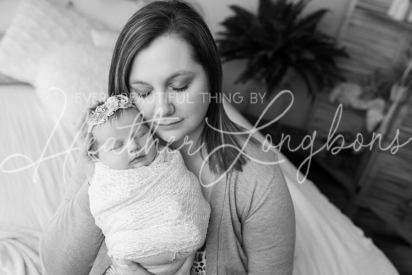 Ellaretta newborn-17BW