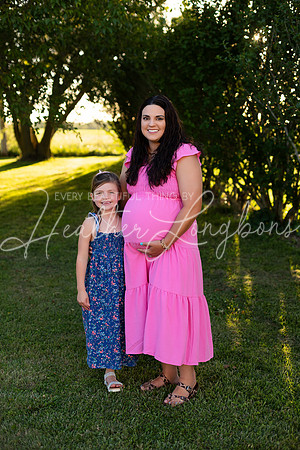 Tyler and Mackenzie Maternity 2024-32