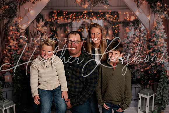 2024 Christmas Mewes-16