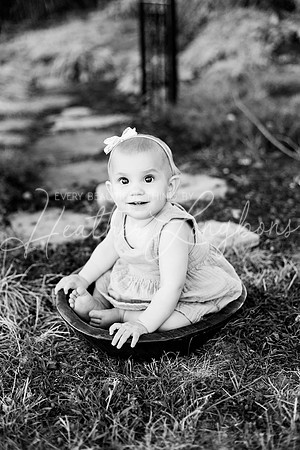 Van Matre family 2024-124BW