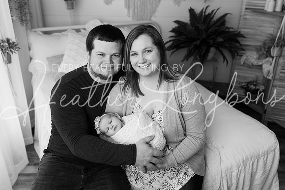 Ellaretta newborn-10BW