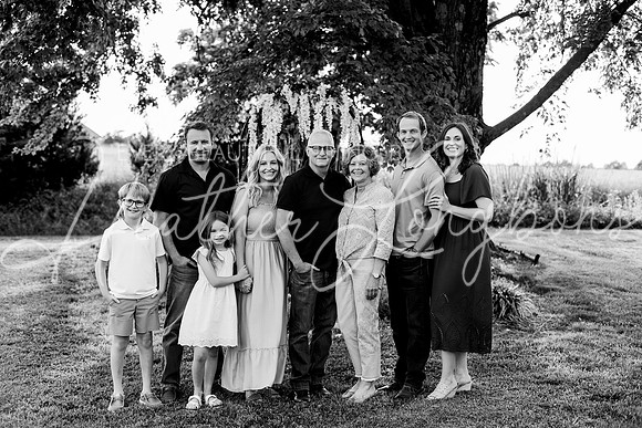 Holman Extended Family BW (64)