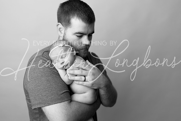 Johanna newborn-2BW