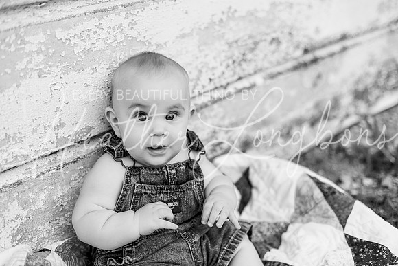 Forrest 6 months + family photos-117BW
