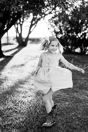 Van Matre family 2024-45BW