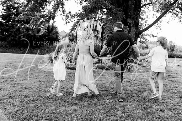 Holman Extended Family BW (92)
