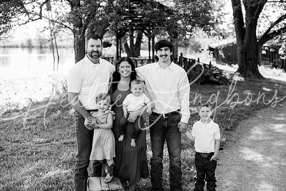 Case Extended family-10BW