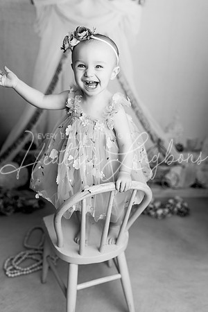 Adeline Cake Smash-11BW