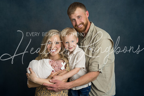 Colbie newborn-1