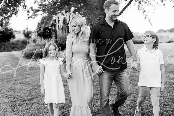 Holman Extended Family BW (89)