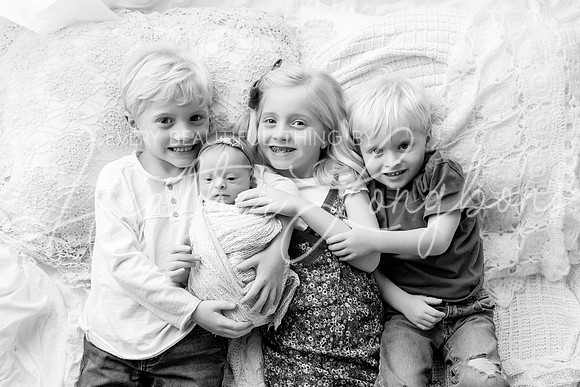 Harris Newborn-13BW
