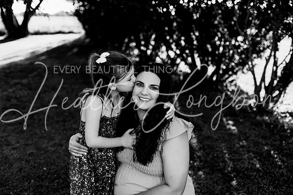 Tyler and Mackenzie Maternity 2024-36BW