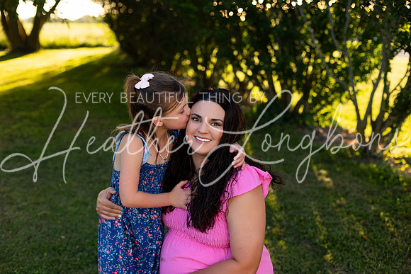 Tyler and Mackenzie Maternity 2024-36