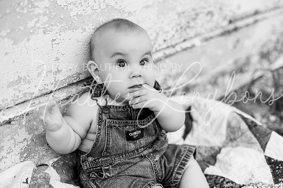 Forrest 6 months + family photos-116BW