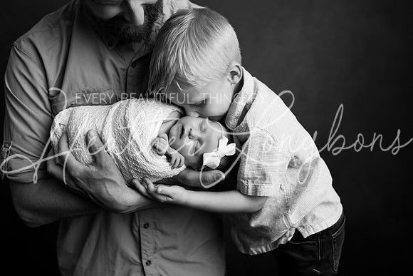 Colbie newborn-14BW