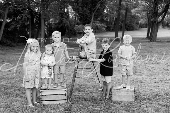 Dean extended family-42BW