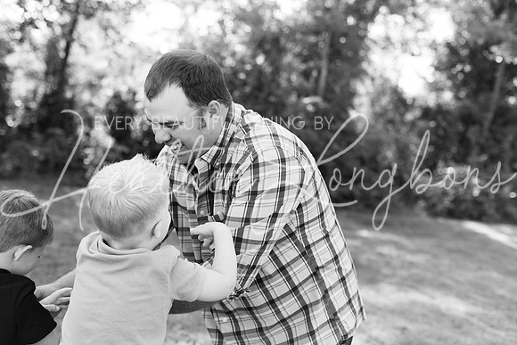 Mewes family-25BW